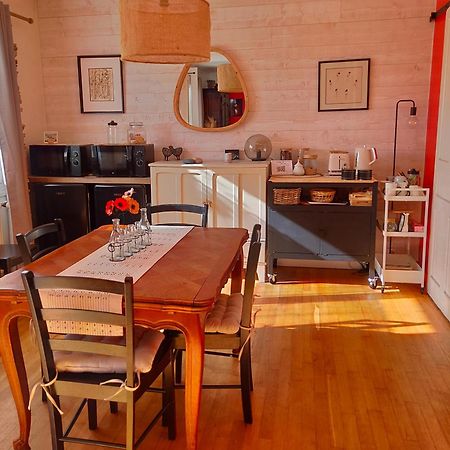 Chambres D'Hotes Et Gite D'Etape Avel Glaz 莫尔莱 外观 照片