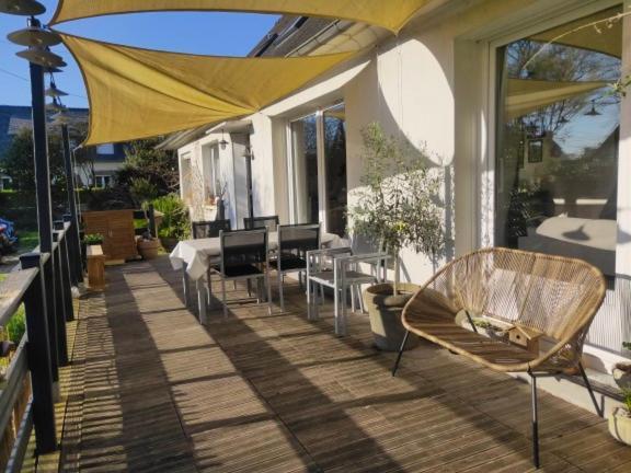 Chambres D'Hotes Et Gite D'Etape Avel Glaz 莫尔莱 外观 照片